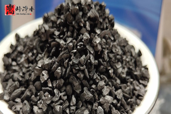 ˮ̎������̿�V�ϣ��������ߵ�ֵҬ������ˮ���ԁ�ˮ�������U��̎�����������̿�S�ң������I(l��ng)��D