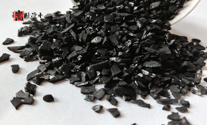 ��������ˮ���ߵ�ֵ��ˮ̎�����ԁ�ˮ�������U��̎��������̿�V�ϣ��S�ң���(y��u)�݈D